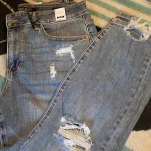 BNWT Judy Blue Slim Fit Distressed mid Rise size 14W NEVER WORN
